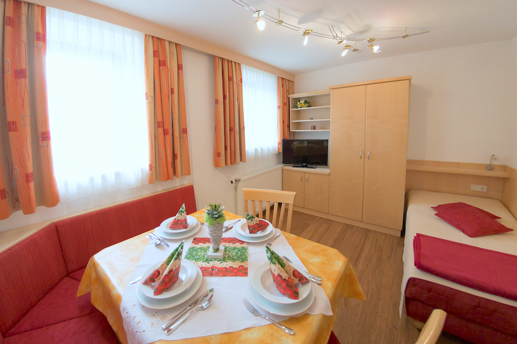 TOP 2 Wohnung — Wohnküche